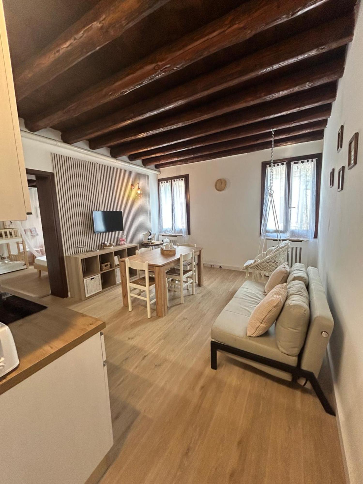 Wood 32 Family -apartment